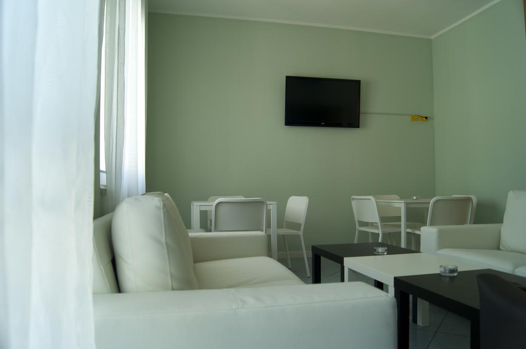 Hotel Aron Rimini Extérieur photo